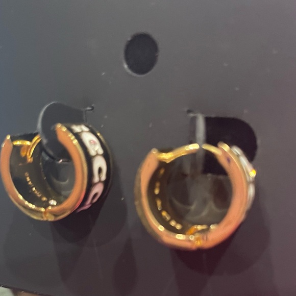 Elegant Coach Gold and Black with White Letter C’s Earrings New.Style Huggies - Picture 8 of 8